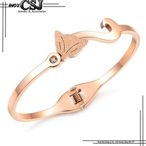 vòng tay titan nữ con cáo đẹp bán tại công sang shop