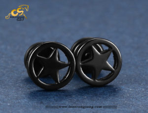 bông tai inox ngôi sao màu đen cá tính