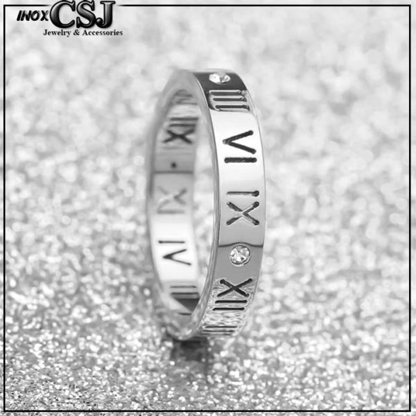 Nhẫn titan số la mã màu hồng cực xinh không đen giá rẻ, bán nhẫn titan tại HCM, nhẫn số la mã bằng titan màiù trắng