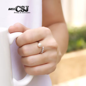 Nhẫn inox nữ ngọc trai đẹp giá rẻ không đen vĩnh viễn