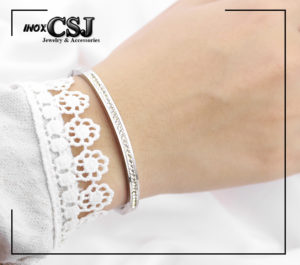 Vòng tay nữ titan bảng 1 hàng xoàn màu trắng