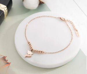 Lắc chân titan con cáo, hồ ly phun cát màu vàng hồng