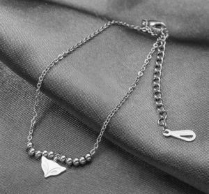 Lắc chân titan con cáo màu trắng, vòng chân hồ ly không đen vĩnh viễn