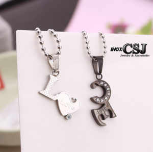 dây chuyền cặp inox chữ love, vòng cổ cặp đôi tình nhân chữ love