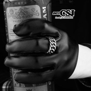 nhẫn nam inox kiểu lặc đơn đep đầy cá tính