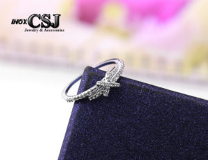Nhẫn inox nữ đính xoàn, đính đá cao cấp