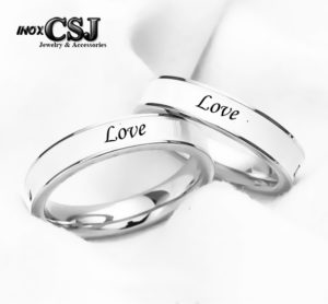 Công Sang nơi chuyên bán sỉ các mẫu nhẫn cặp đôi inox chữ love, cung cấp nhẫn cặp inox đẹp giá rẻ tại HCM hà nội