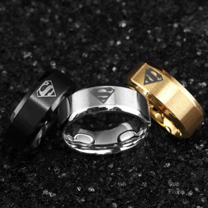 CSJ chuyên bán sỉ lẻ nhẫn superman inox bảng to đủ màu không đen giá rẻ, nhẫn thép không gỉ titan superman