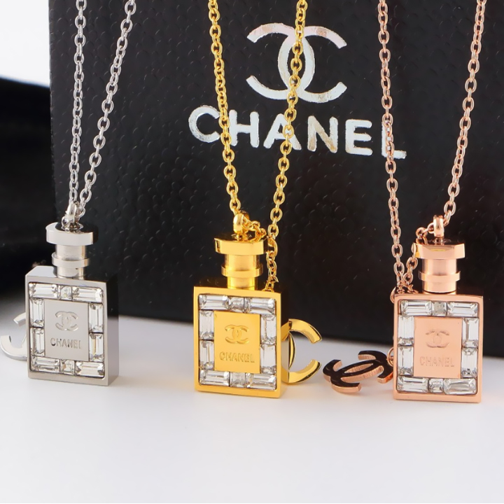 Dây chuyền titan chai nước hoa chanel 