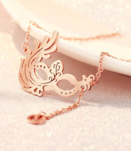 Dây chuyền titan mặt nạ dạ hội màu vàng hồng 14k