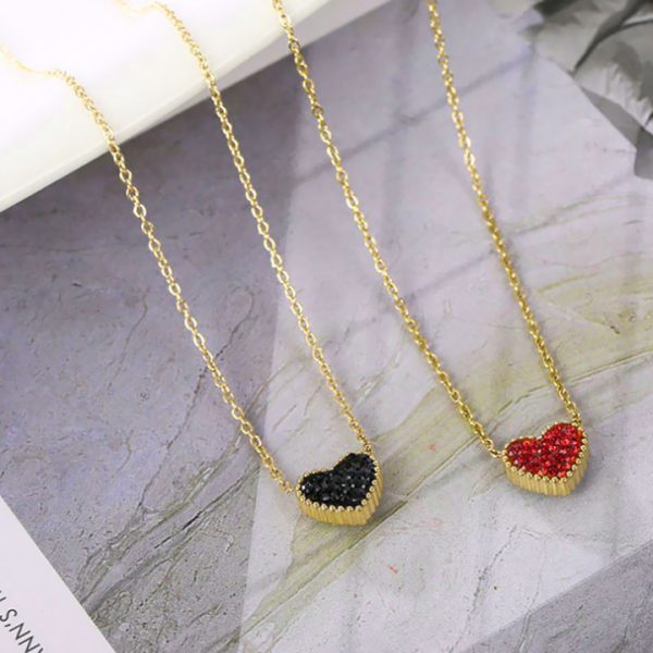 Dây chuyền titan trái tim đen đỏ