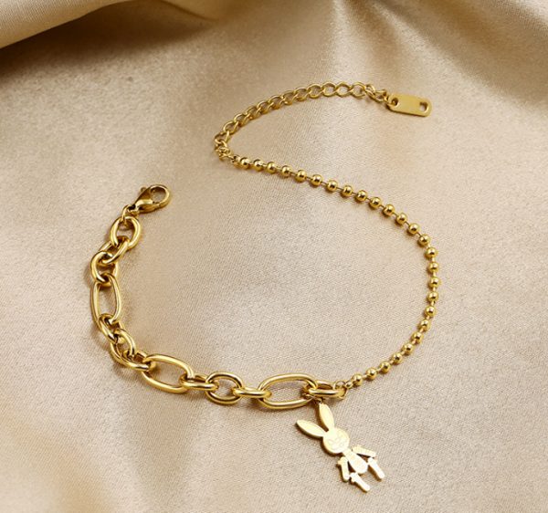 Lắc tay titan con thỏ màu vàng 24k