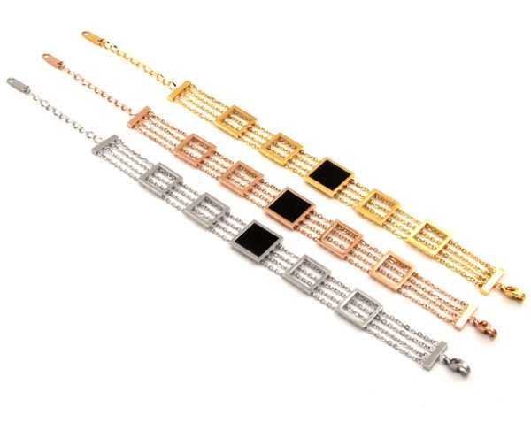 TA235a-Lắc tay titan mặt hình vuông