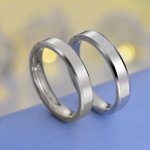 NC077e-Nhẫn cặp đôi inox 4mm vát cạnh trơn