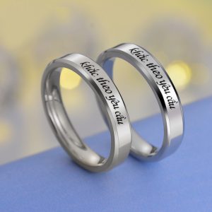 NC077f-Nhẫn cặp đôi inox 4mm vát cạnh trơn