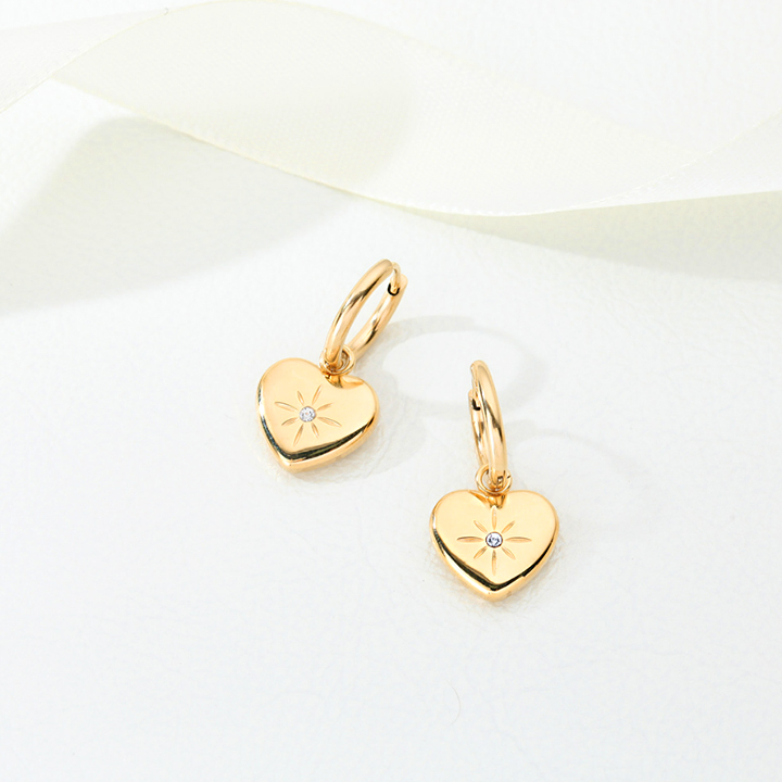 TB044c-Bông tai nữ titan trái tim