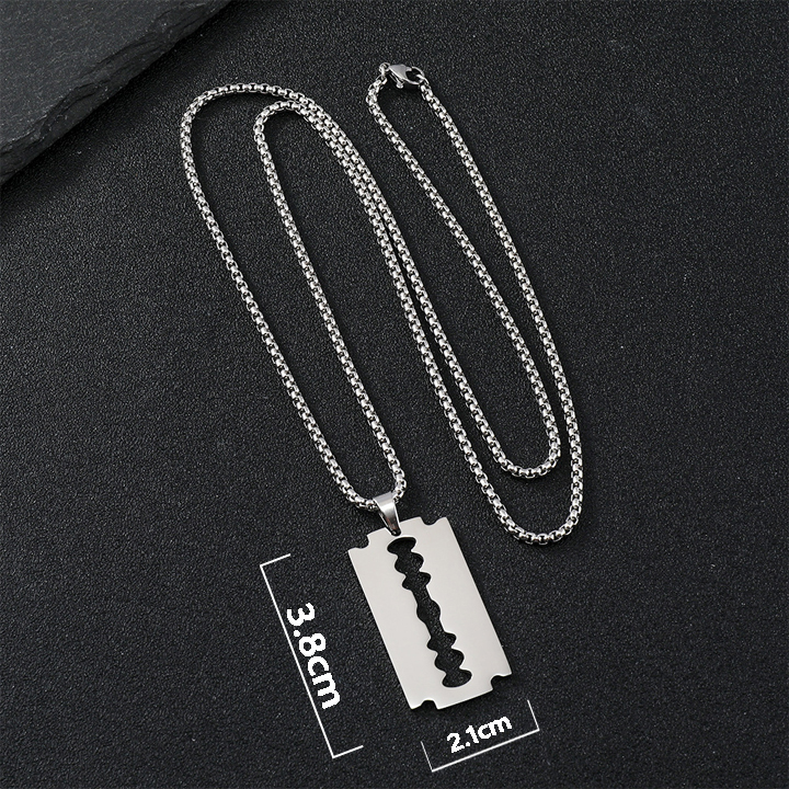 MD631e Mặt dây chuyền titan hình lưỡi lam