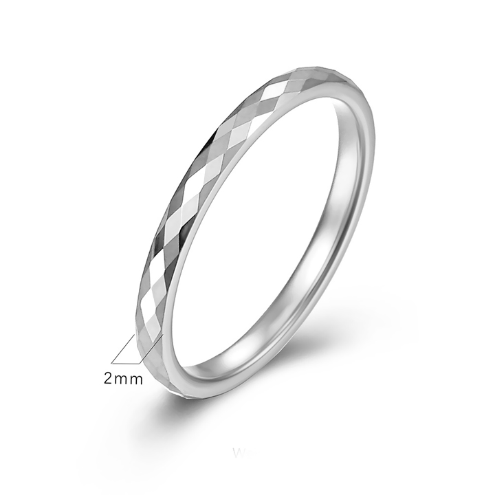 TC163h-nhẫn nữ titan bảng 2mm cắt cạnh kim cương màu trắng