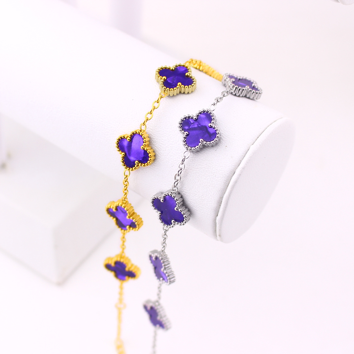 TA487b Lắc tay van cleef hoa 4 cánh nền màu tím