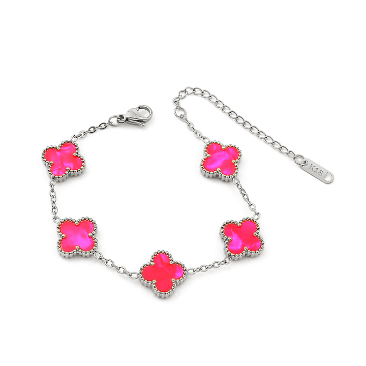 TA489d Lắc tay van cleef hoa 4 cánh nền màu hồng đậm dạ quang