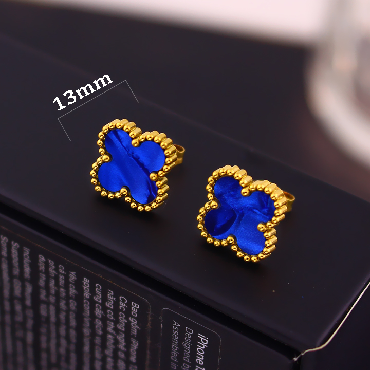 TB2878c Bông tai nữ titan van cleef nền màu xanh dương