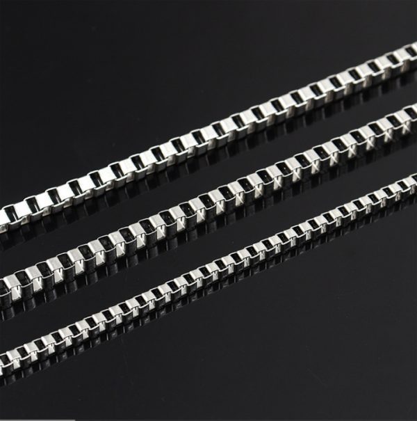 DN198d Dây chuyền inox ô vuông