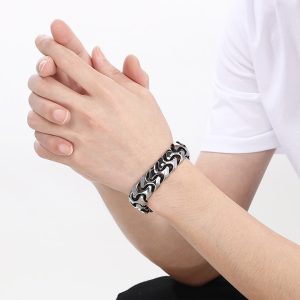 LN179k Lắc tay nam titan 18mm khóa hộp màu thép