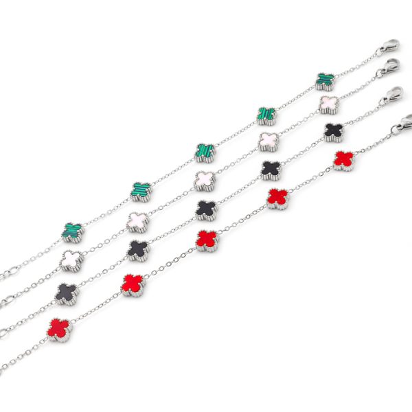 TA261e Lắc tay nữ titan 5 bông hoa 4 cánh van cleef nền xanh size nhỏ 9mm