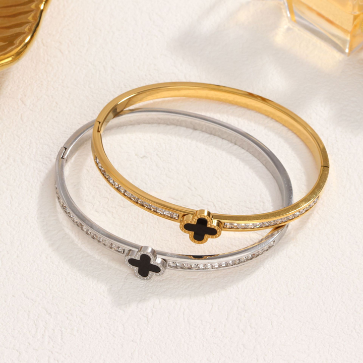 TV228e Vòng tay nữ titan mặt hoa 4 cánh đen van cleef