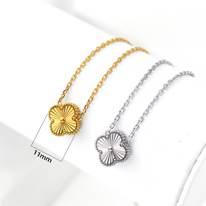TN881d Dây chuyền titan van cleef size 11mm chạm móc máy
