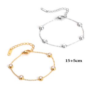 TA300a Lắc tay titan 5 viên đá tròn nhỏ cách điệu