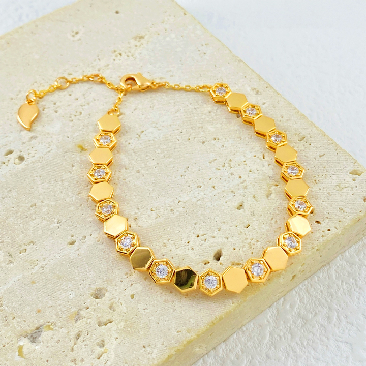 TA339f Lắc tay nữ titan hình tổ ong đính kim đá cách điêu