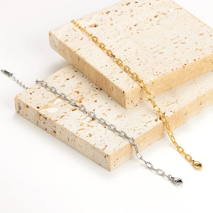 TA378d Lắc tay titan mắc xích chạm móc máy không phụ kiện