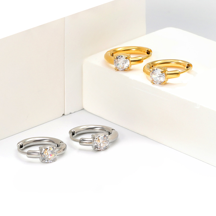 TB082f Bông tai nữ titan khoen tròn đính 1 viên đá 5mm