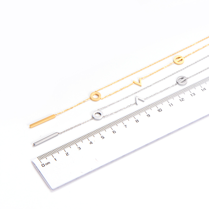 TN066d Dây chuyền nữ titan chữ love cách điệu