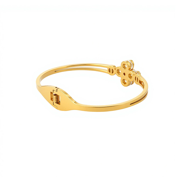 TV083e Vòng tay titan hoa 4 cánh kẹp đá