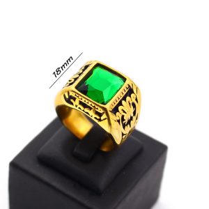 N528 Nhẫn nam titan mạ vàng đính đá màu xanh lá