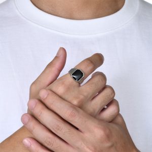 N530c Nhẫn nam titan mặt đen