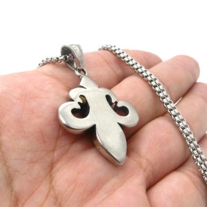 MD047c Mặt dây chuyền Titan biểu tượng Fleur-de-lis