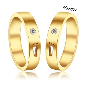 NC037 Nhẫn cặp mạ vàng bàn chân rổng inox