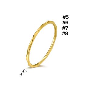 TC172 Nhẫn titan bảng nhỏ màu vàng (Size 5678)