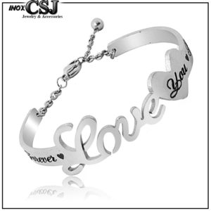 vòng tay nữ chữ love inox đẹp không đen