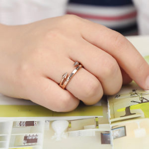 Nhẫn titan màu hồng chữ Eternal Love đẹp xinh giá rẻ phong cách Hàn Quốc