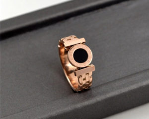 Nhẫn titan số la mã cẩm xà cừ đek mạ màu vàng hồng, bán sỉ nhẫn titan, bỏ sỉ nhẫn titan đẹp giá rẻ tại HCM,