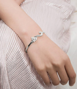 Vòng tay titan con cáo , hồ ly phun cát đẹp giá rẻ Hàn Quốc