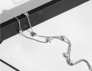 Lắc chân nữ titan ngôi sao cách điệu 2 tầng màu trắng không đen vĩnh viễn