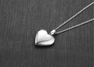 Dây chuyền ttan trái tim , Vòng cổ trái tim titan thời trang Hàn Quốc