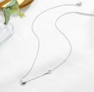 Dây chuyền titan trái tim cách điệu chìa khóa cực xinh màu trắng