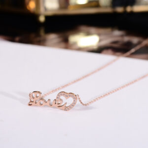 vòng cổ titan tim love, Dây chuyền titan chữ love