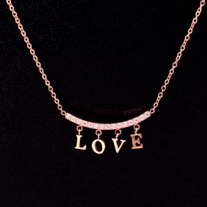 Dây chuyền titan chữ love cách điệu